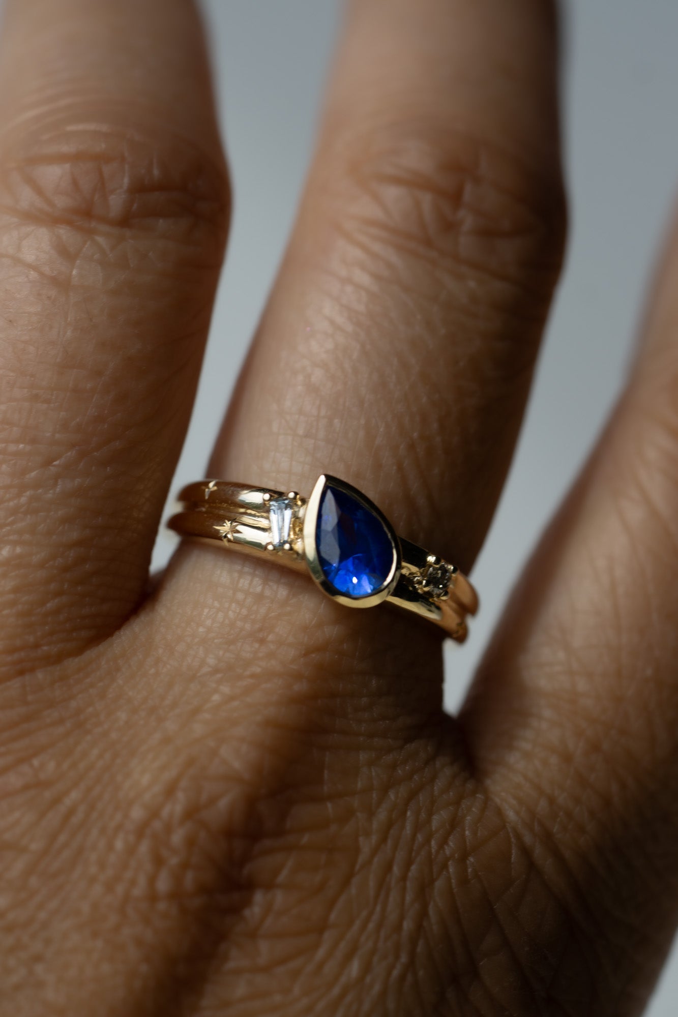 *new* Kaleidoscope Ring - 0.74tcw Blue Brilliant-Cut Pear Sapphire *ready-to-ship - Foe & Dear