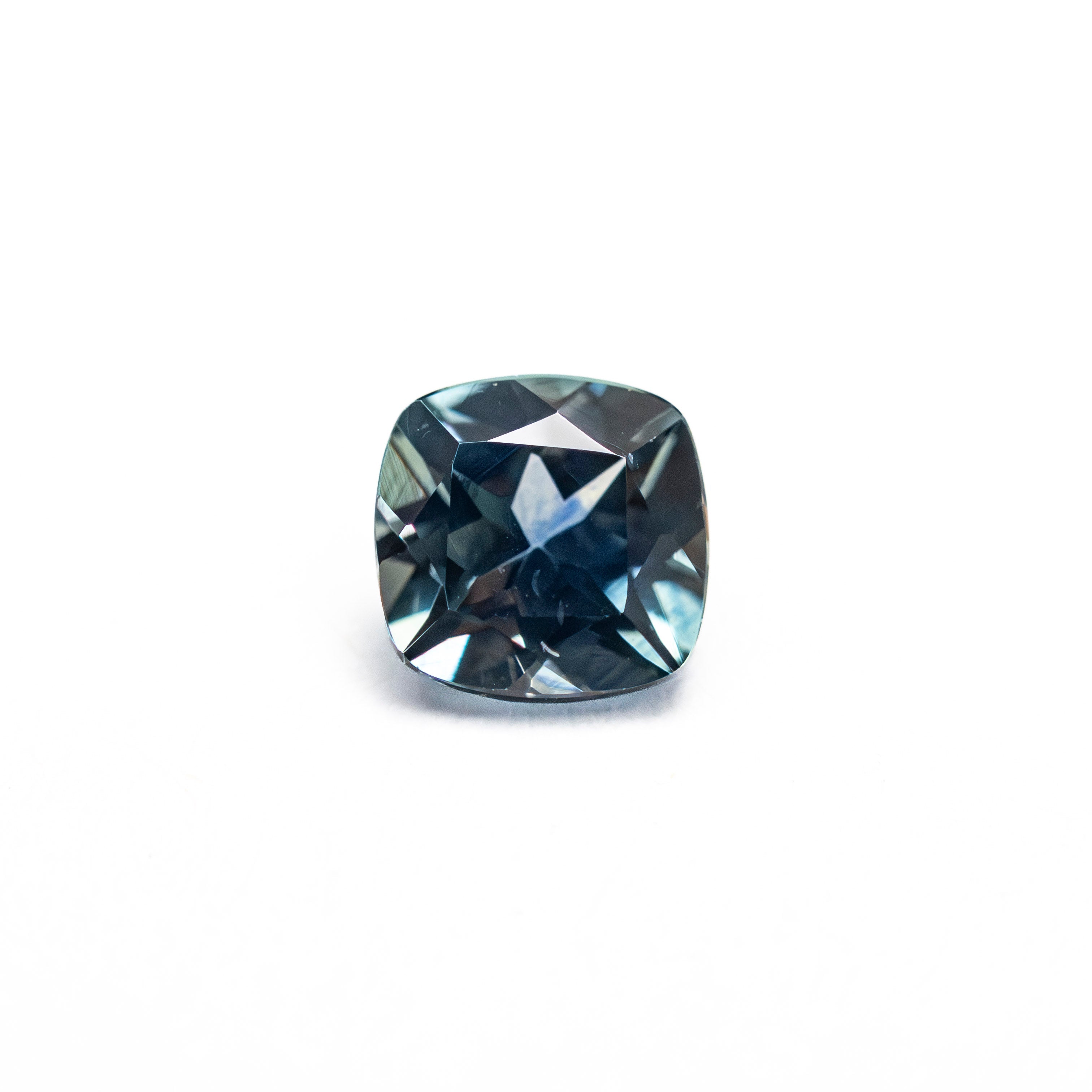 Blue/Teal Brilliant Sapphire - 0.76ct Cushion