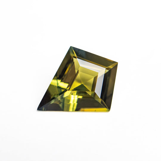 Yellow/Green Step Cut Sapphire - 1.10ct Kite