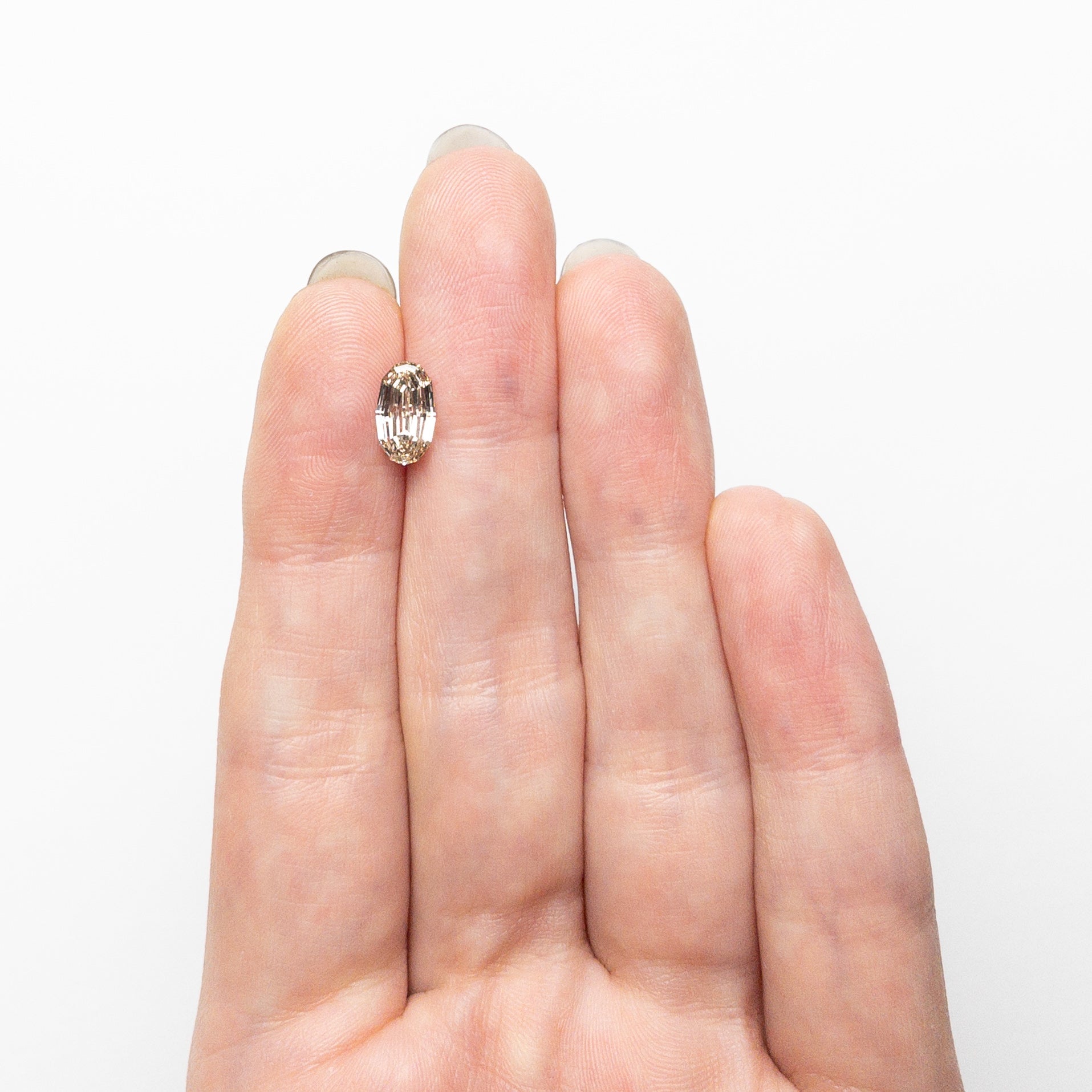Champagne Step Cut Diamond - 1.00ct Geo Oval