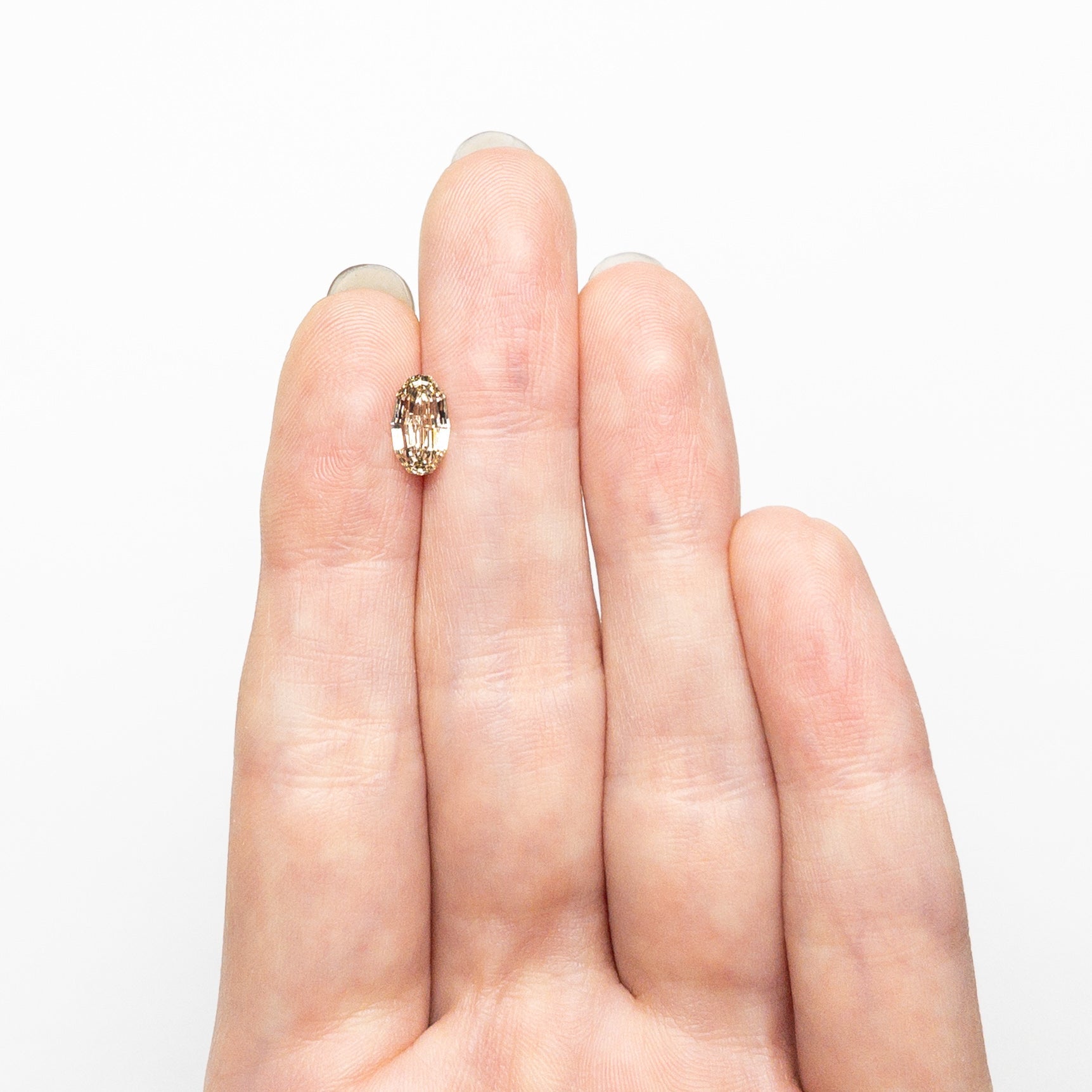 Champagne Step Cut Diamond - 1.02ct Geo Oval