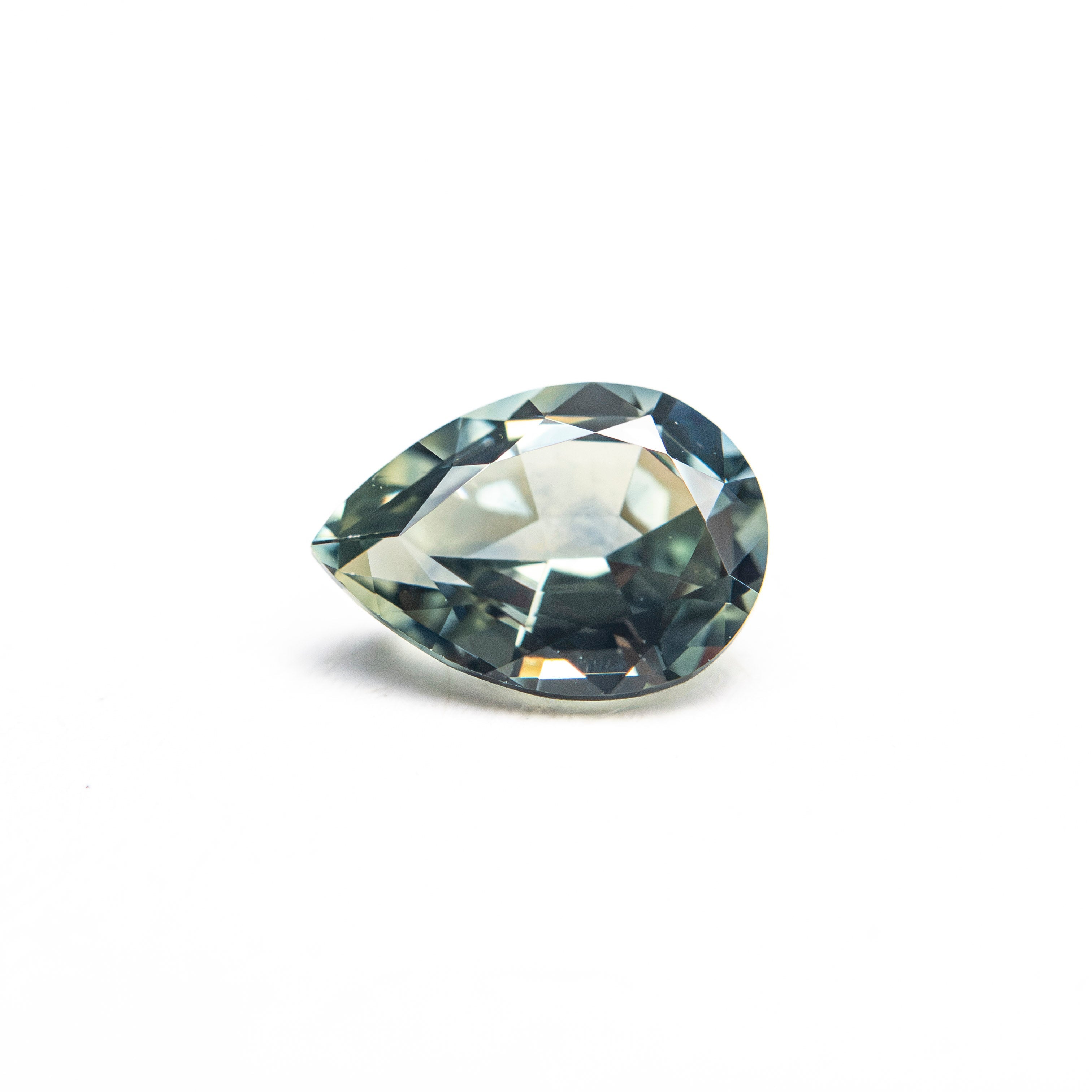 Green Brilliant Sapphire - 0.88ct Pear