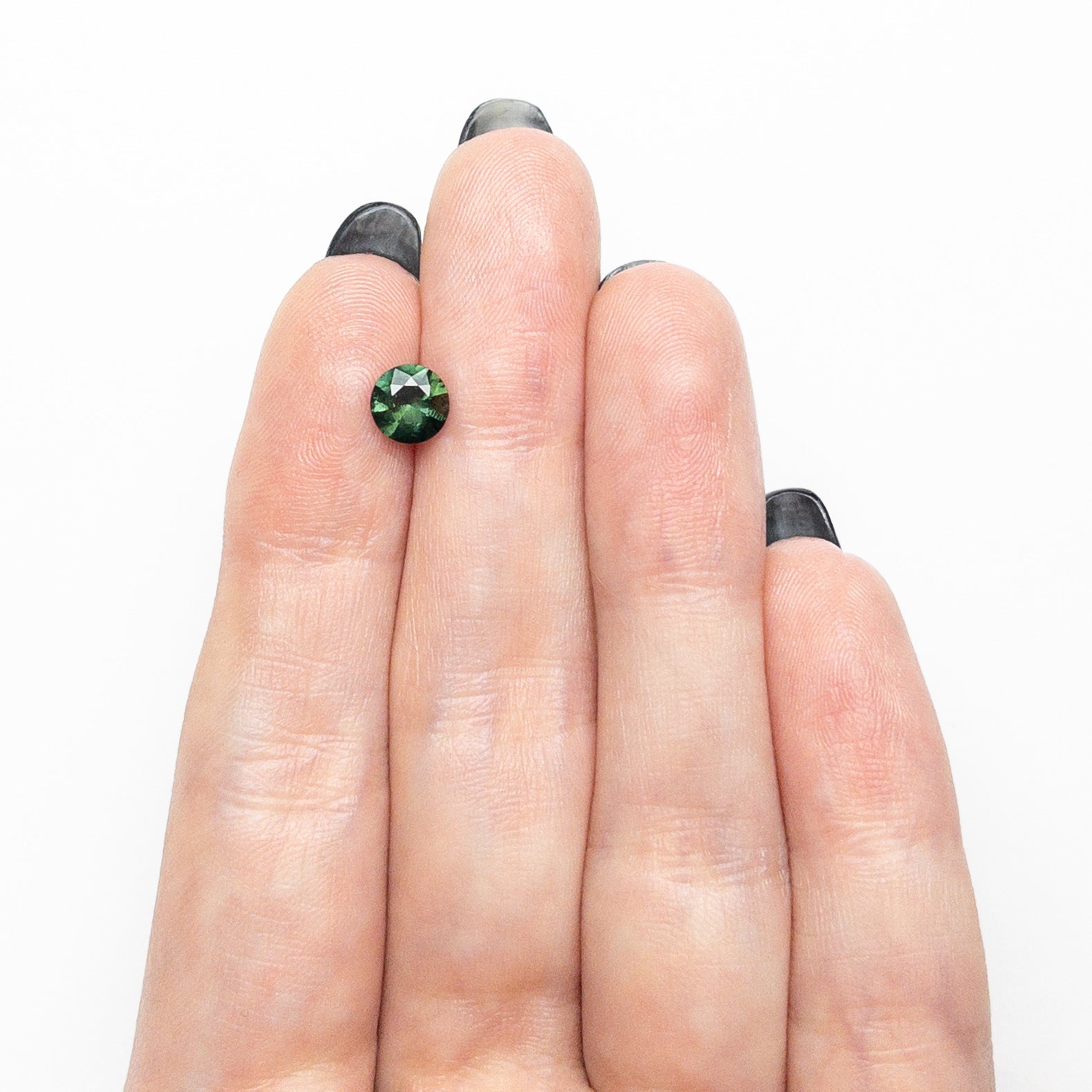Green Brilliant Sapphire - 0.87ct Round
