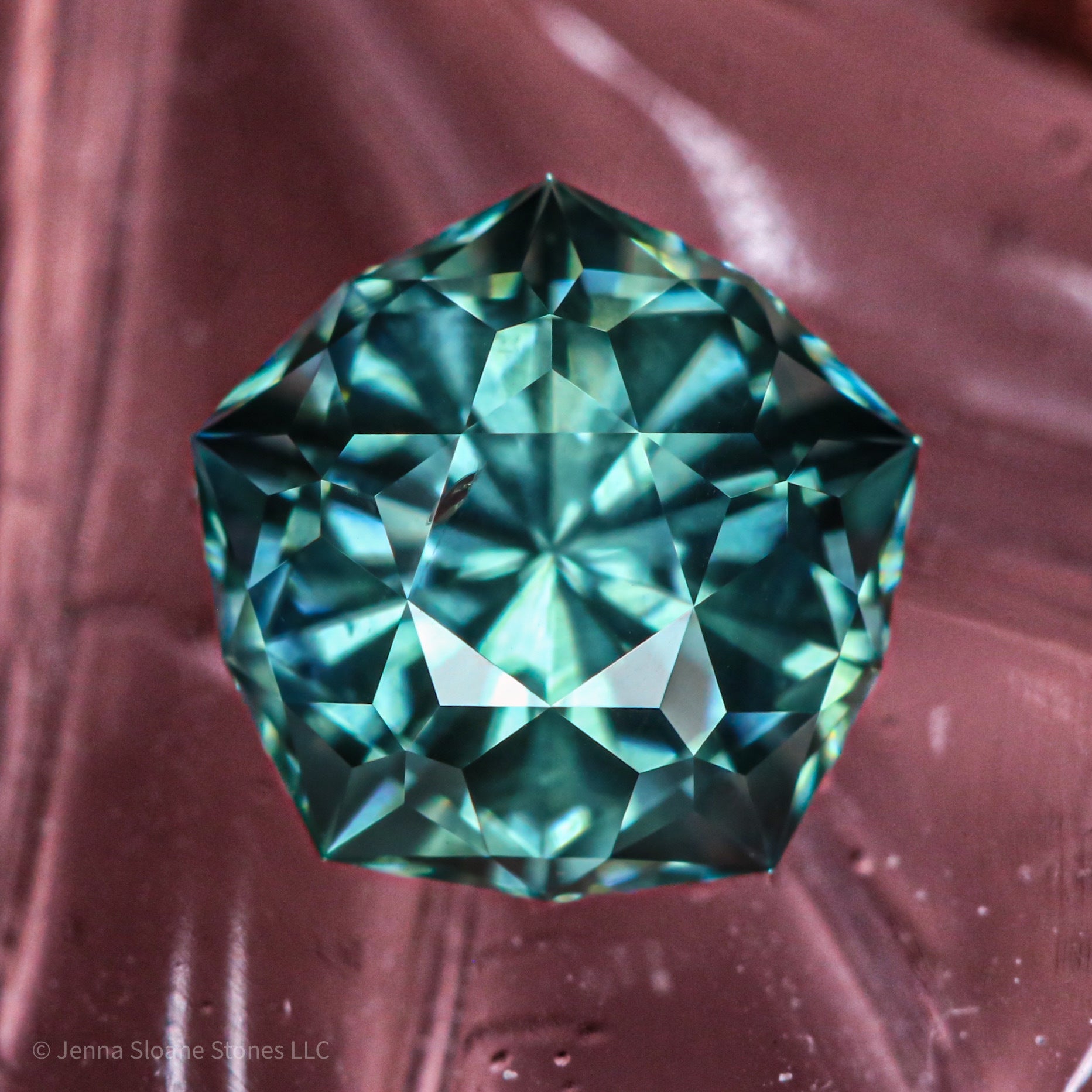 Teal Brilliant Sapphire - 1.36ct Geometric