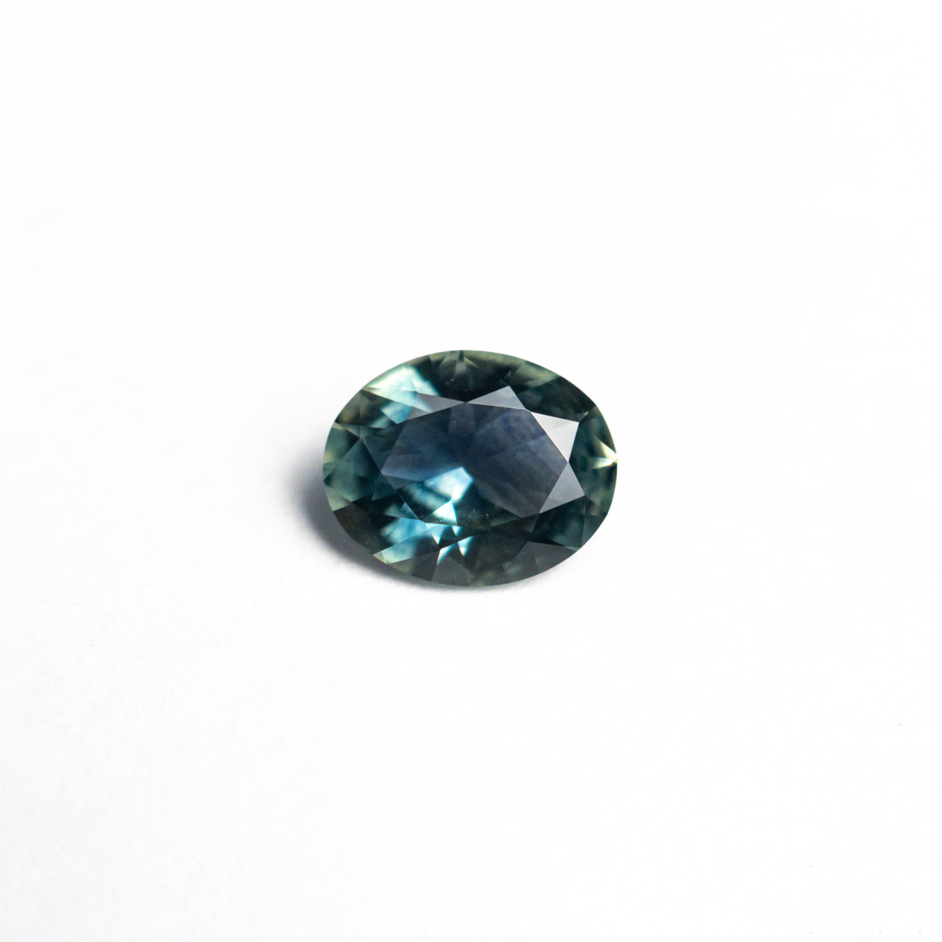 Blue/Teal Brilliant Sapphire - 0.55ct Oval - Foe & Dear