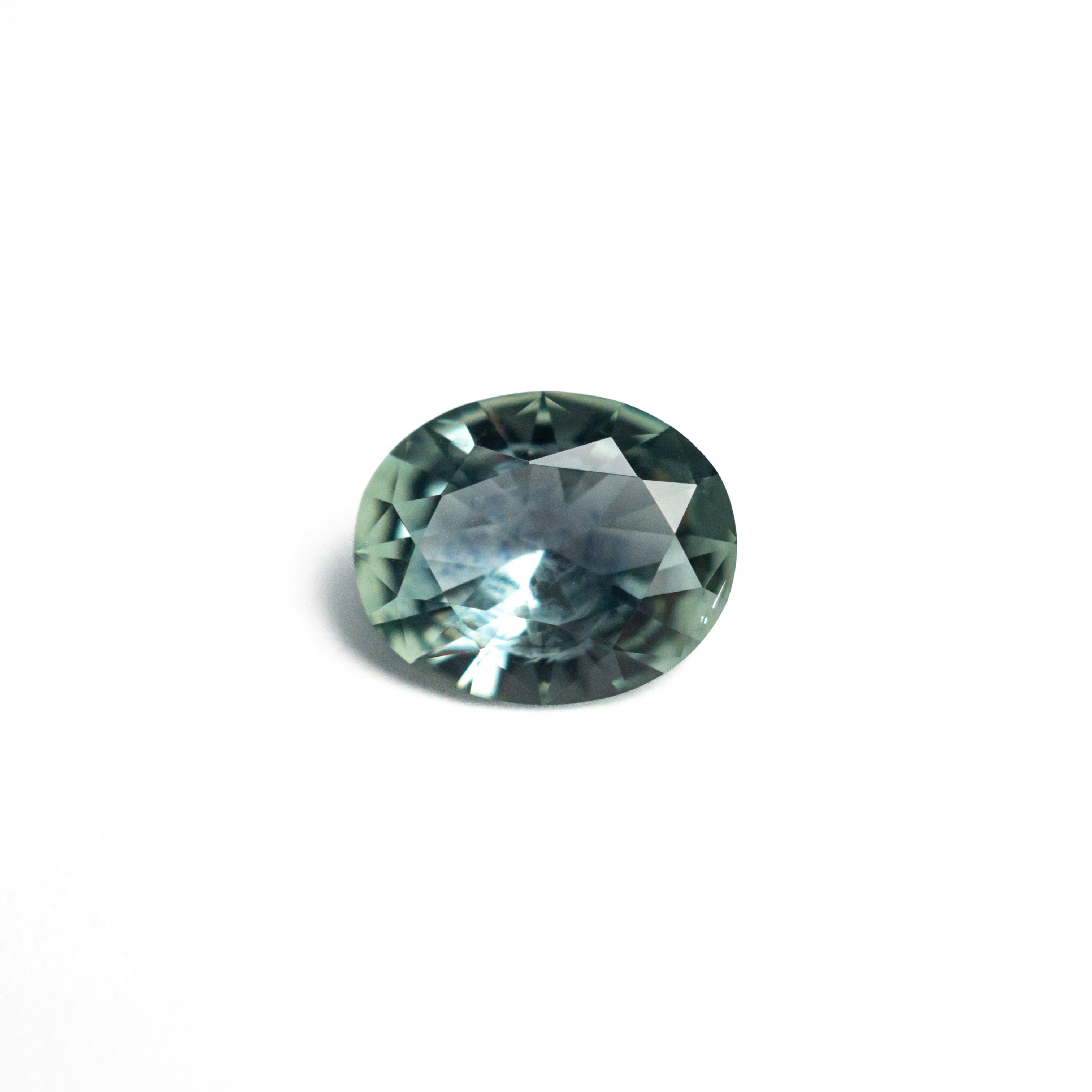 0.81ct 6.63x5.51x2.97mm Oval Brilliant Sapphire 26668-25 - Foe & Dear