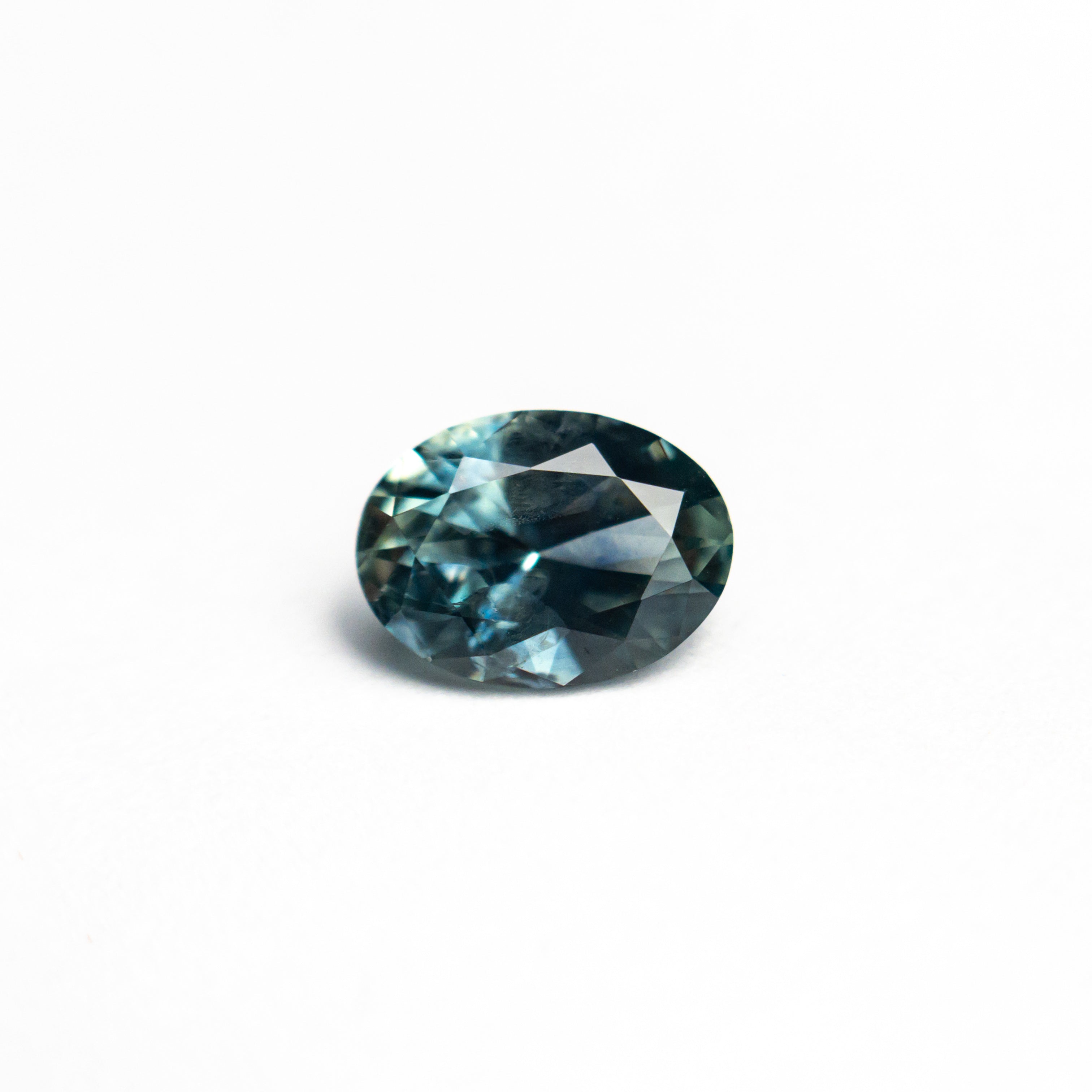 Teal Brilliant Sapphire - 0.72ct Oval - Foe & Dear