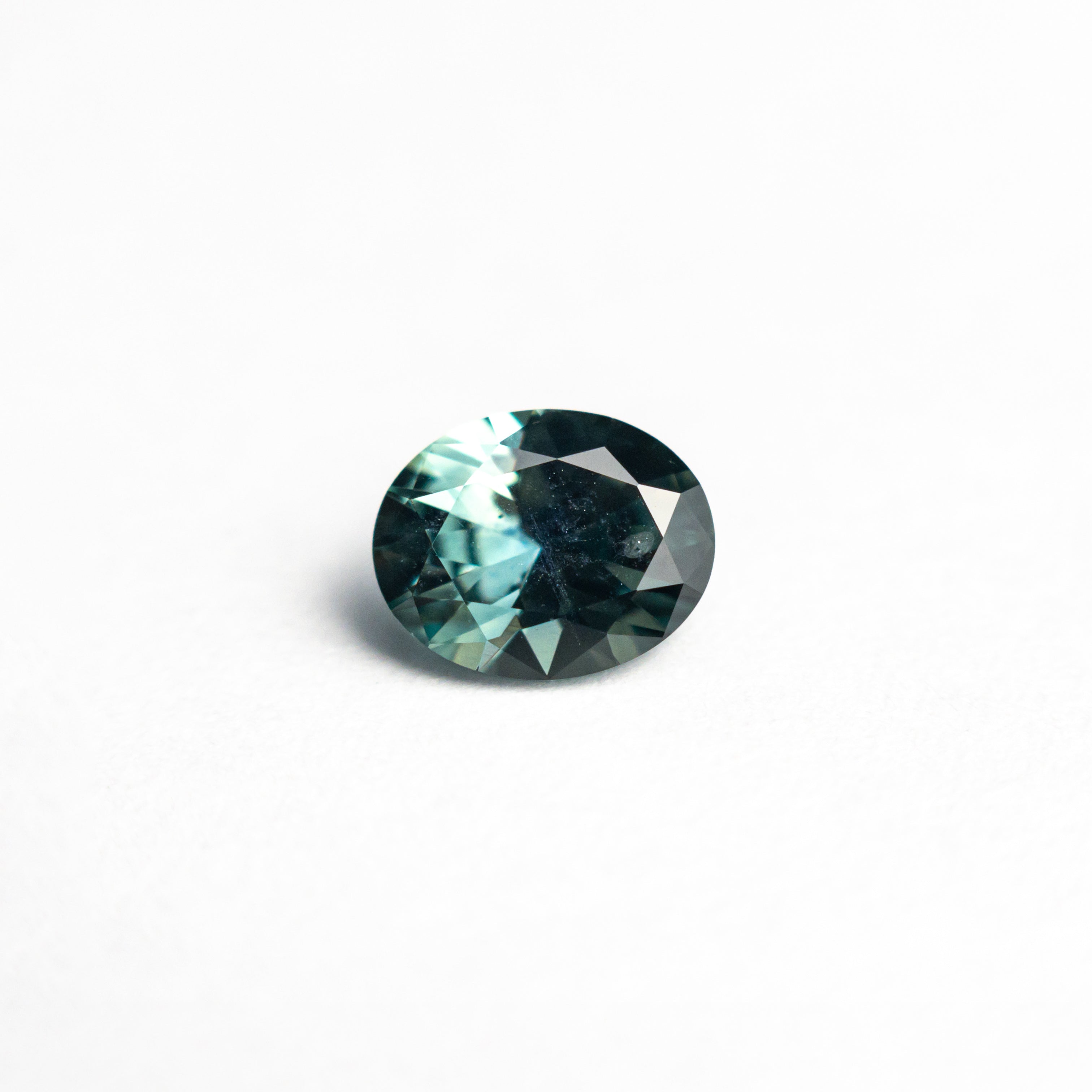 Teal Brilliant Sapphire - 0.68ct Oval - Foe & Dear