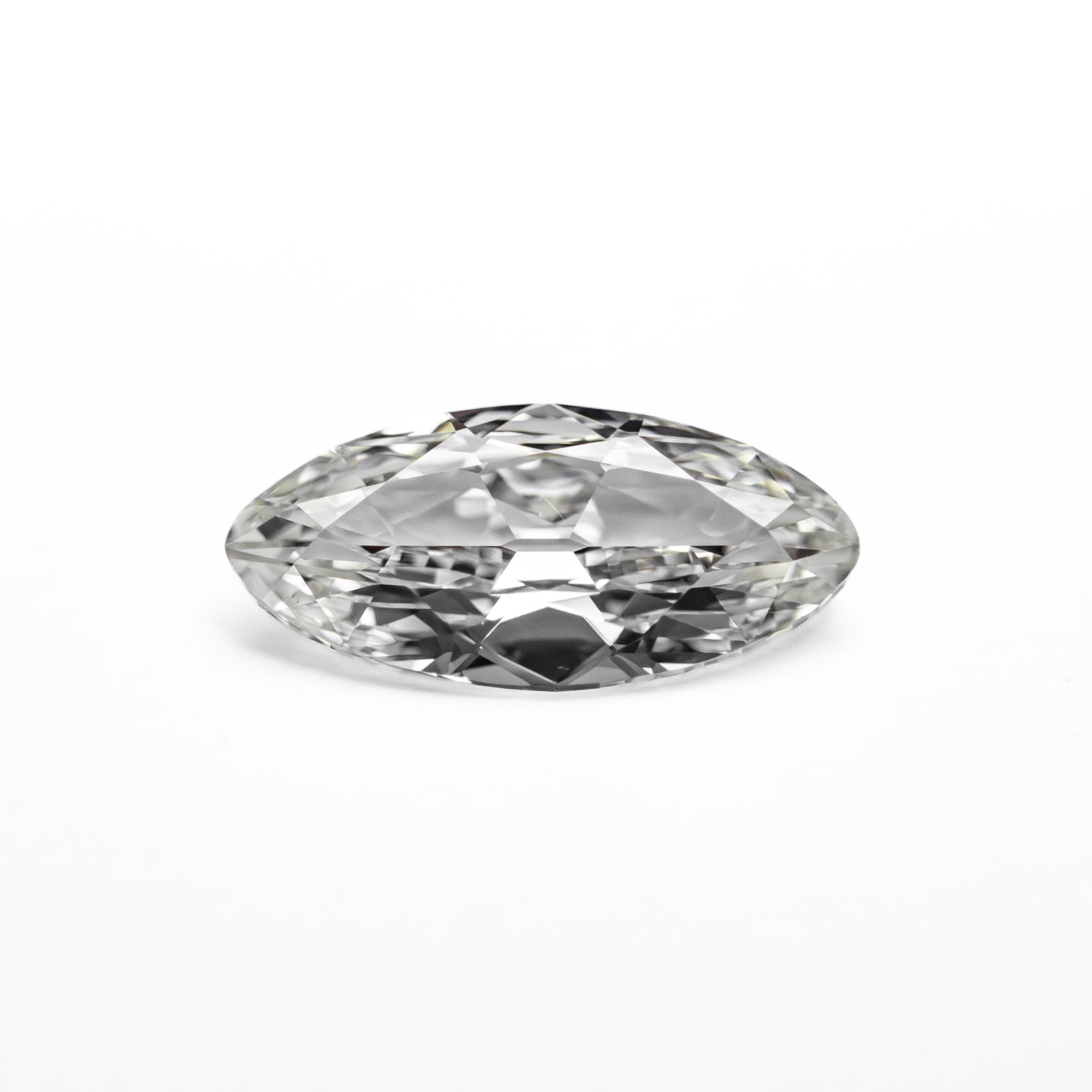 0.72ct 9.48x4.47x2.33mm VS2 H Moval Brilliant 26754-01 - Foe & Dear