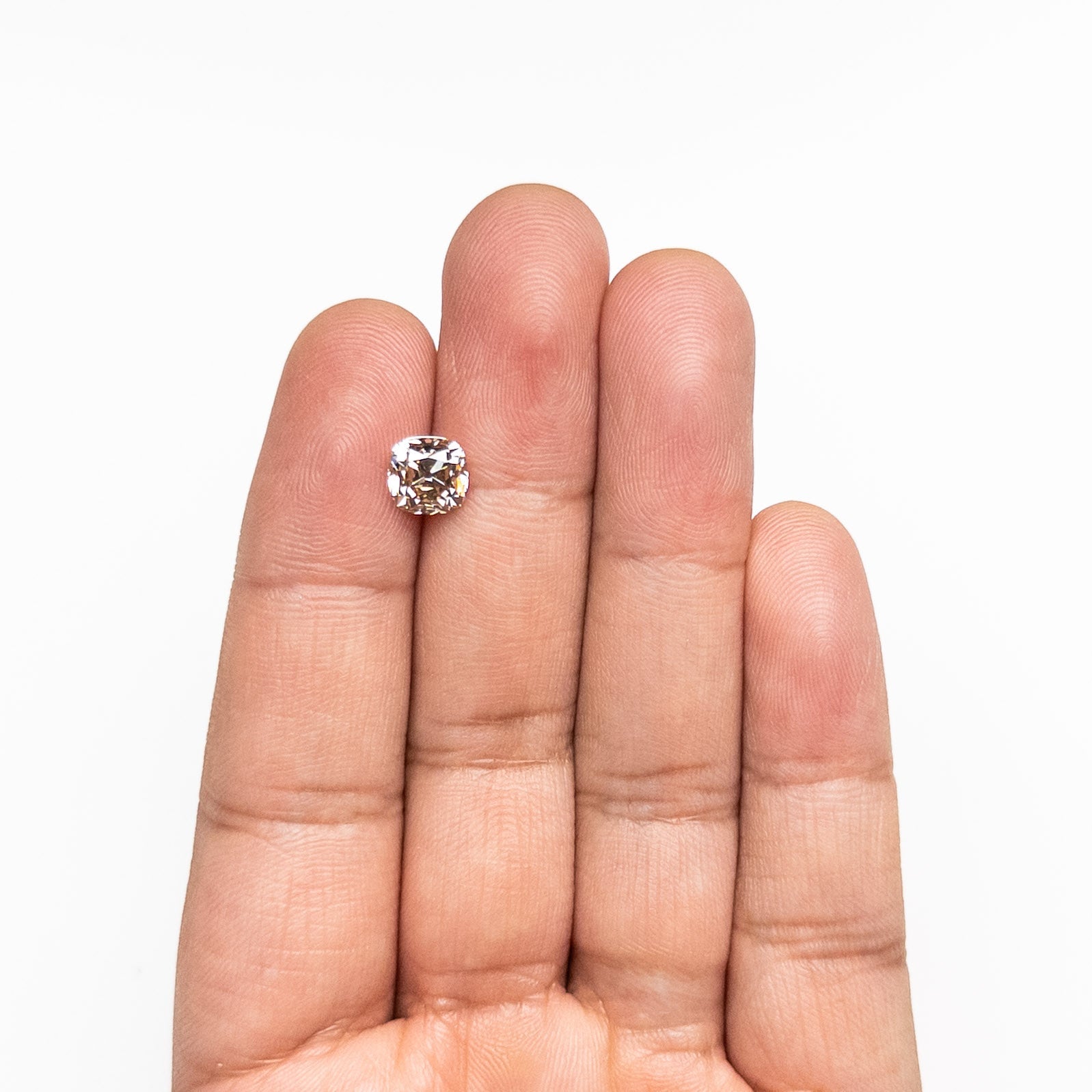 1.91ct 7.16x7.00x4.83mm VS1 C4 Modern Antique Old Mine Cut 🇨🇦 26832-01 - Foe & Dear