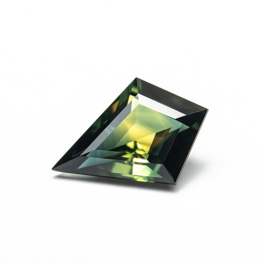Green/Teal Step Cut Sapphire - 1.42ct Kite
