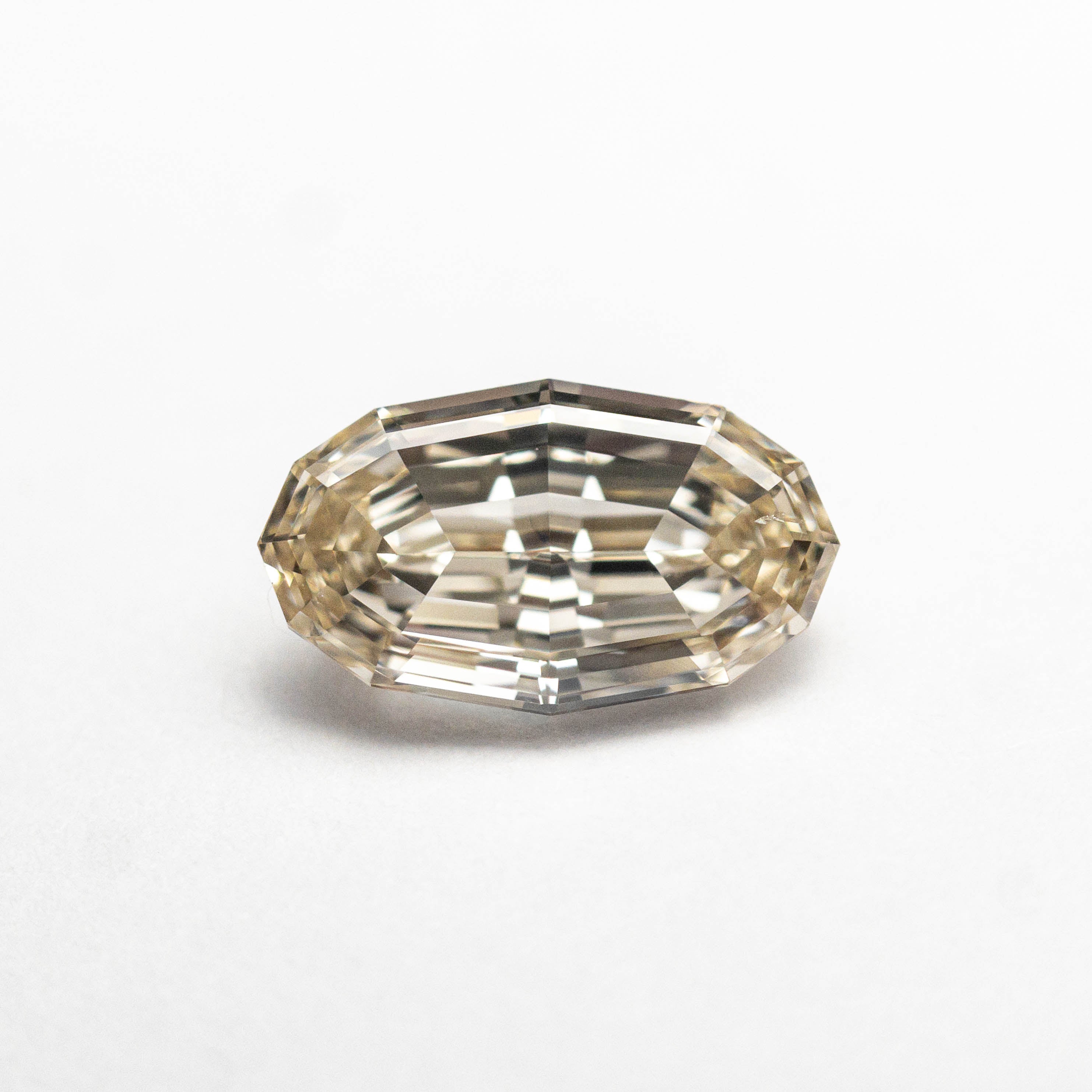 Champagne Step Cut Diamond - 1.01ct Geo Oval