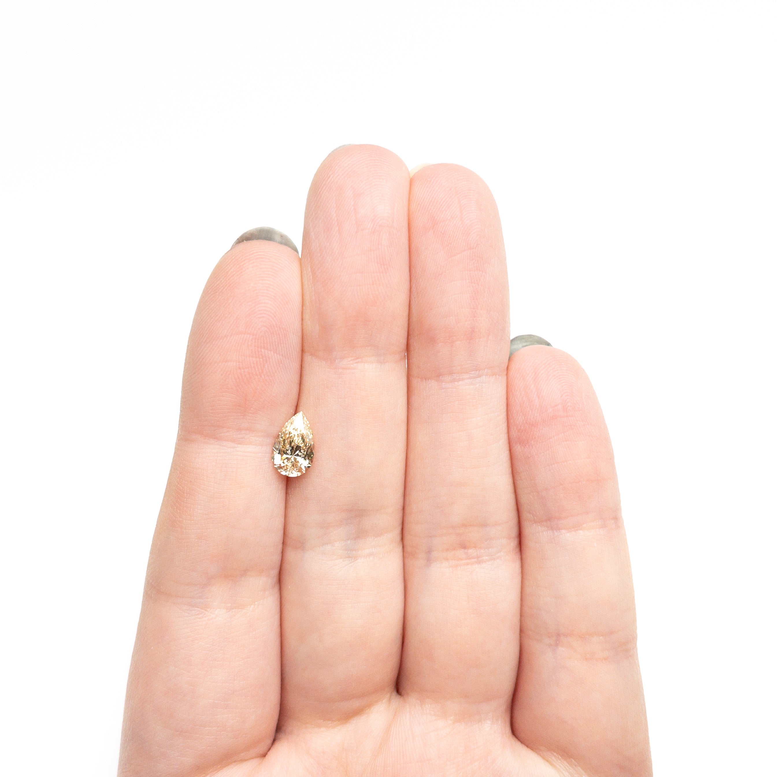 1.01ct 8.64x5.53x3.53mm VS2 W-X Pear Brilliant 🇨🇦 27519-11 - Foe & Dear