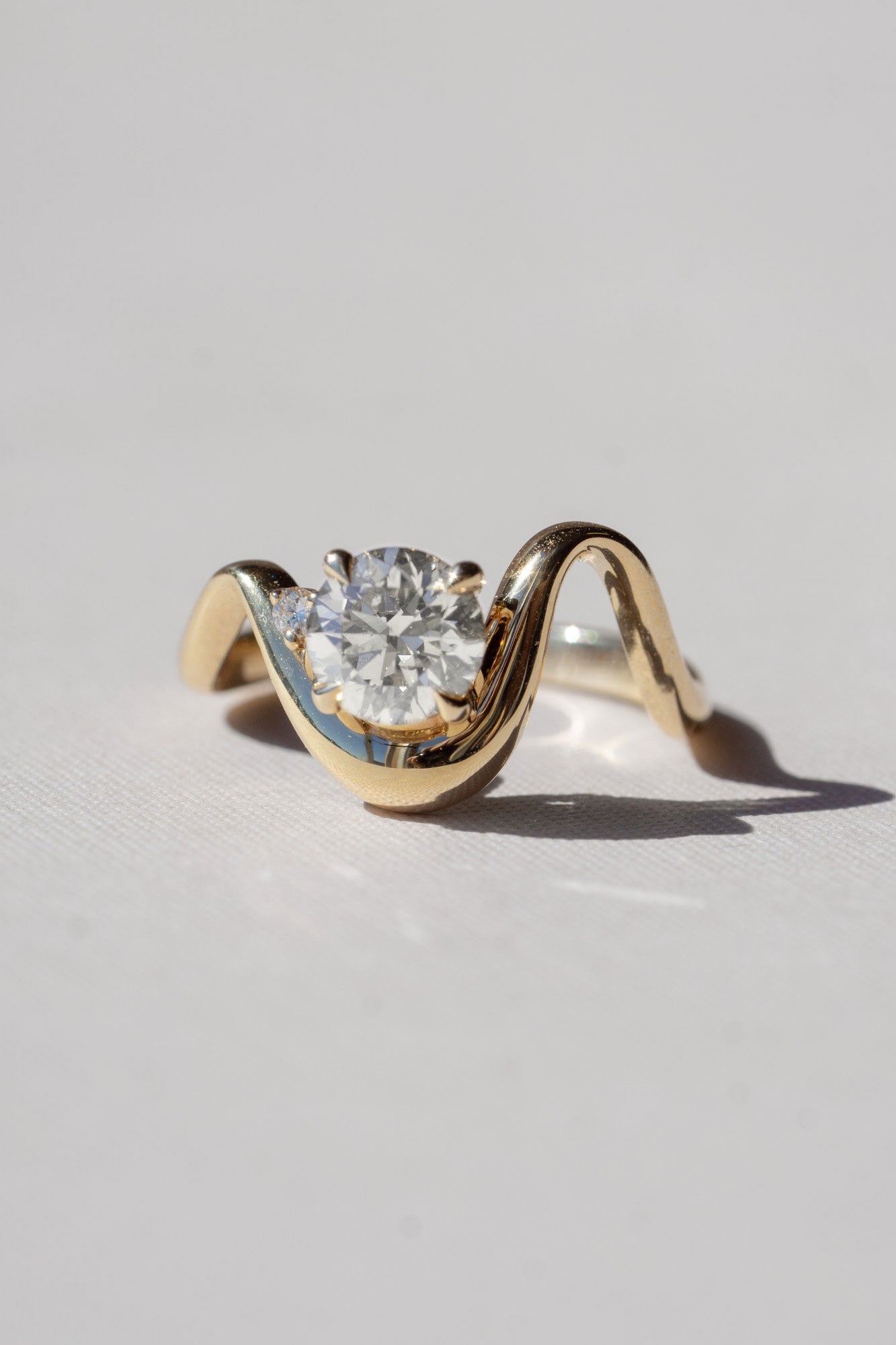 Foe & Dear - Clementine Ring - White Lab-Grown Diamond *made-to-order