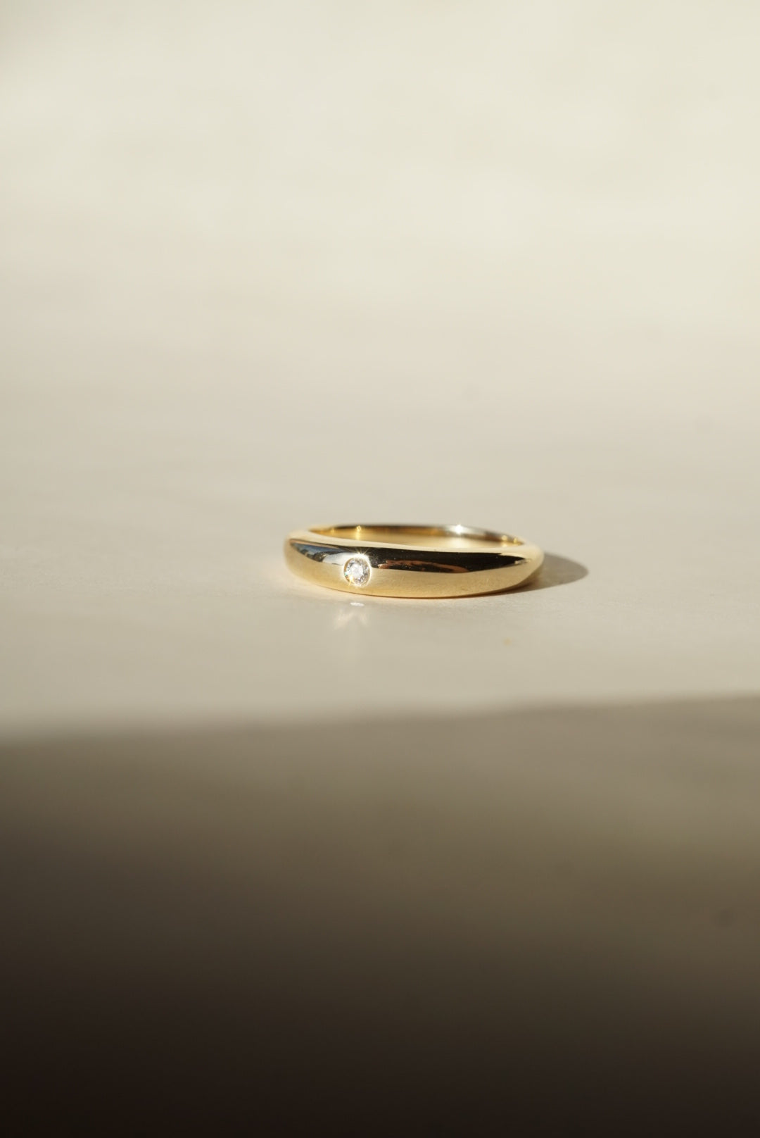14k Yellow Gold Diamond Ring / Size 7 - Foe & Dear