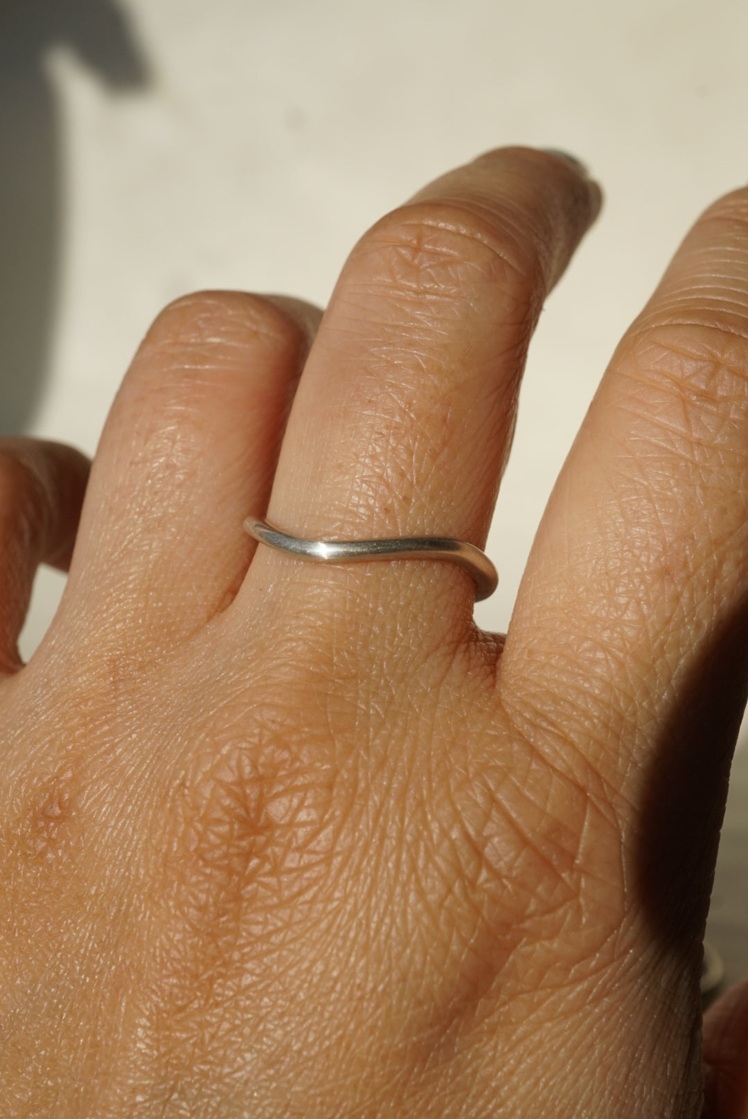 Sterling Silver Curved Ring Sample / Size 7.5 - Foe & Dear