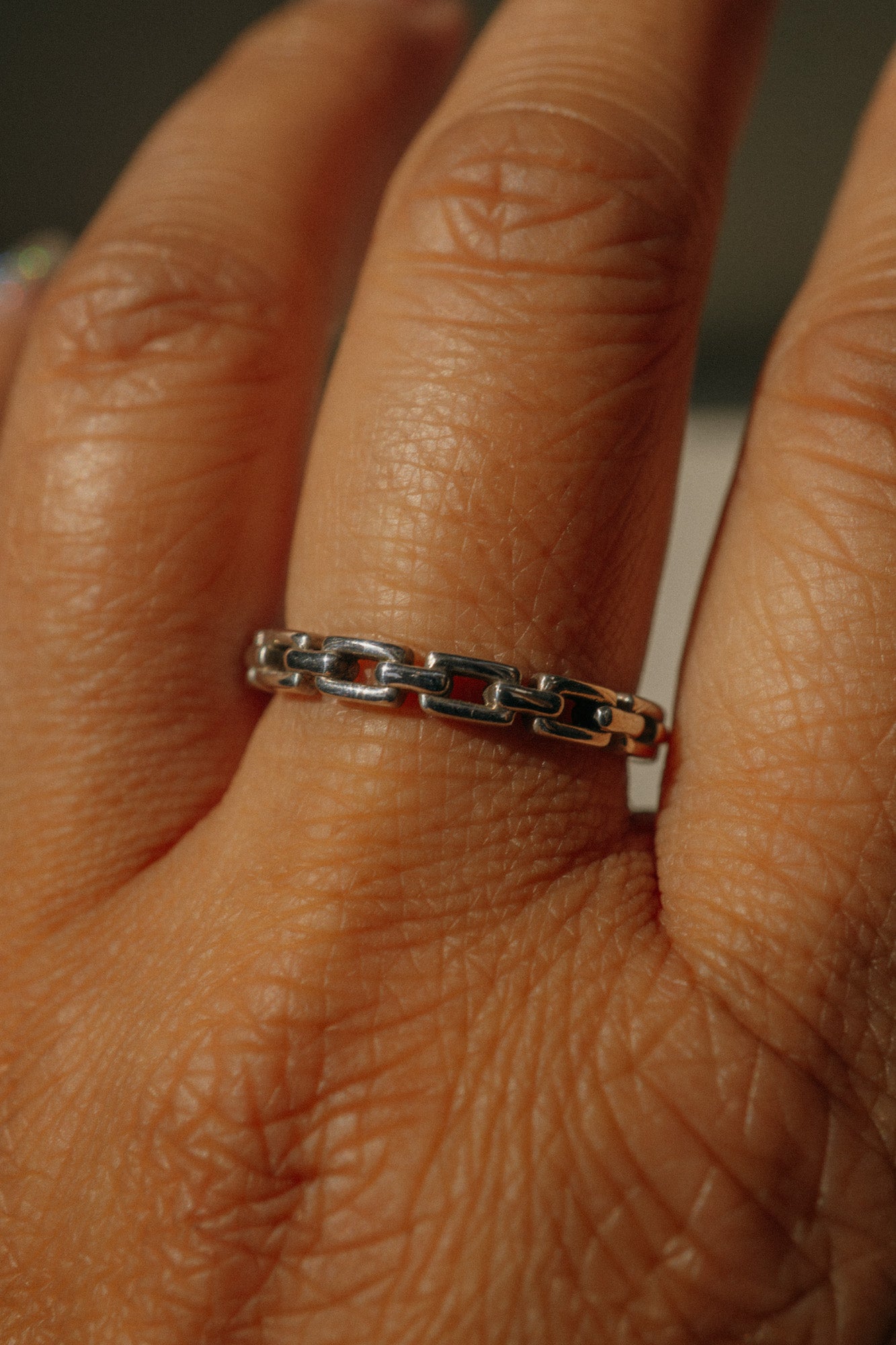 Foe & Dear : Archive Sale: Sterling Silver Thin Chain Ring  / Size 7 *ready-to-ship