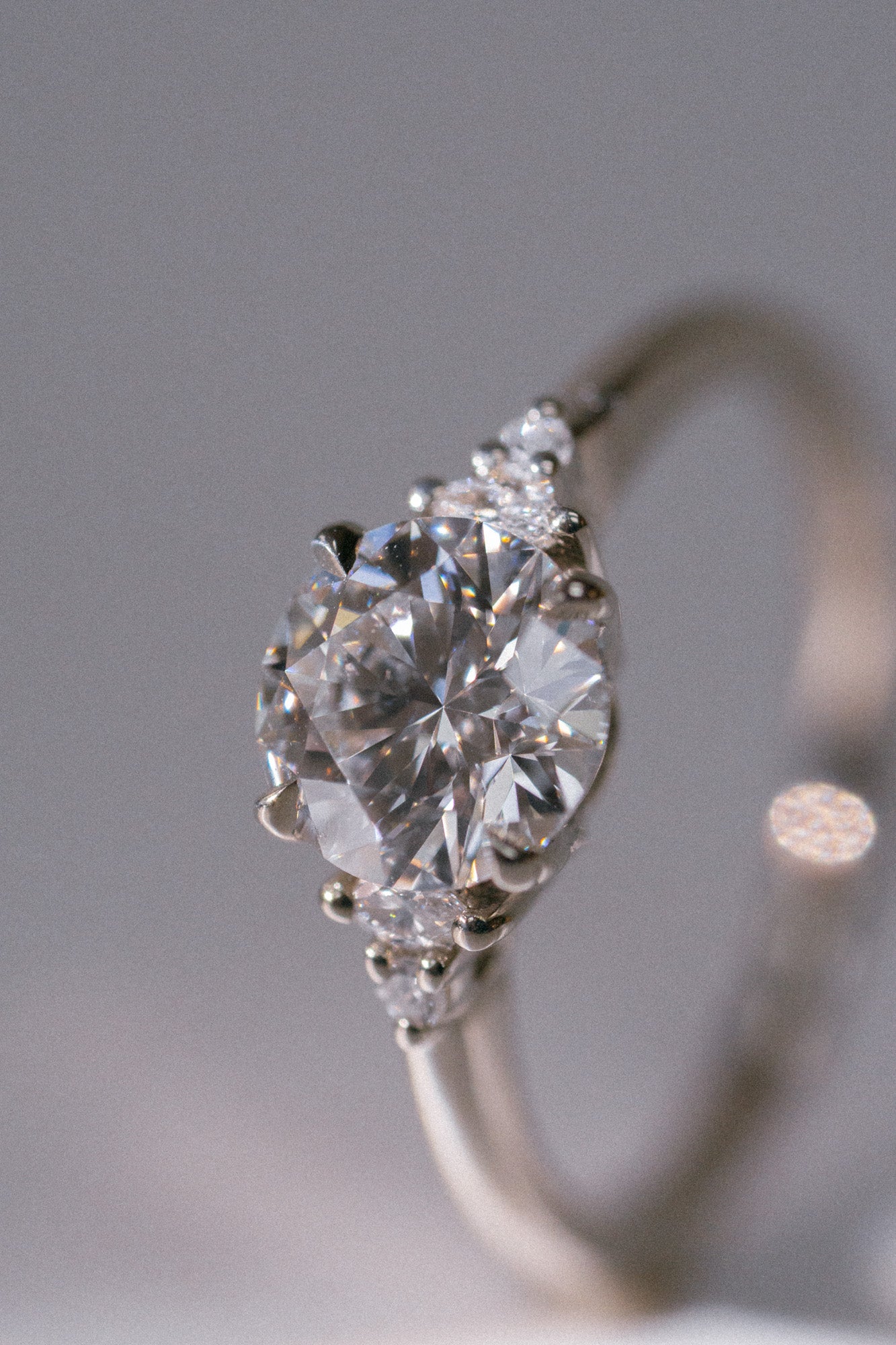 Foe & Dear | Hana Ring - 1.59ct White Round Brilliant-cut Lab Diamond *ready-to-ship