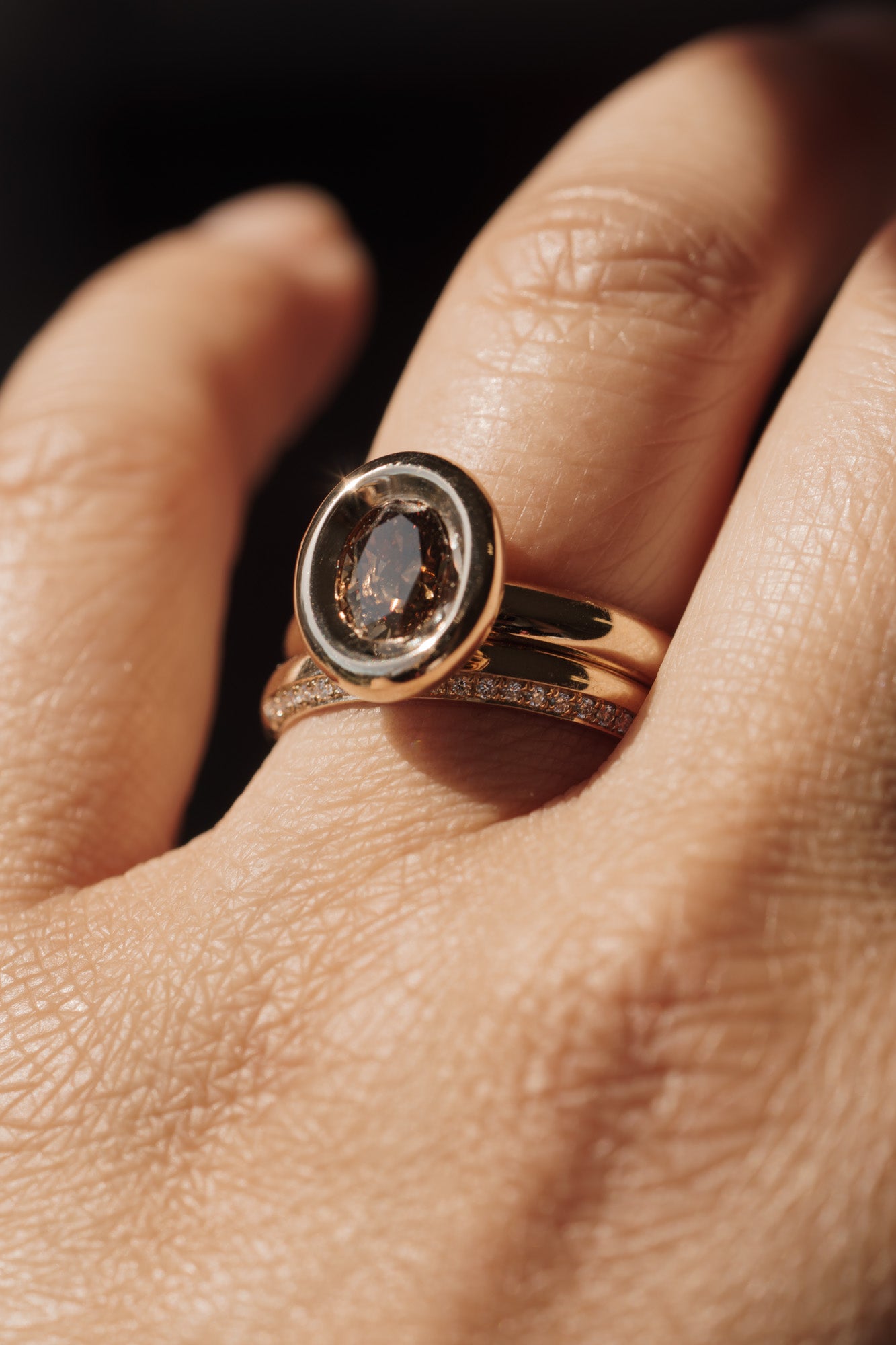 Io Ring - Foe & Dear
