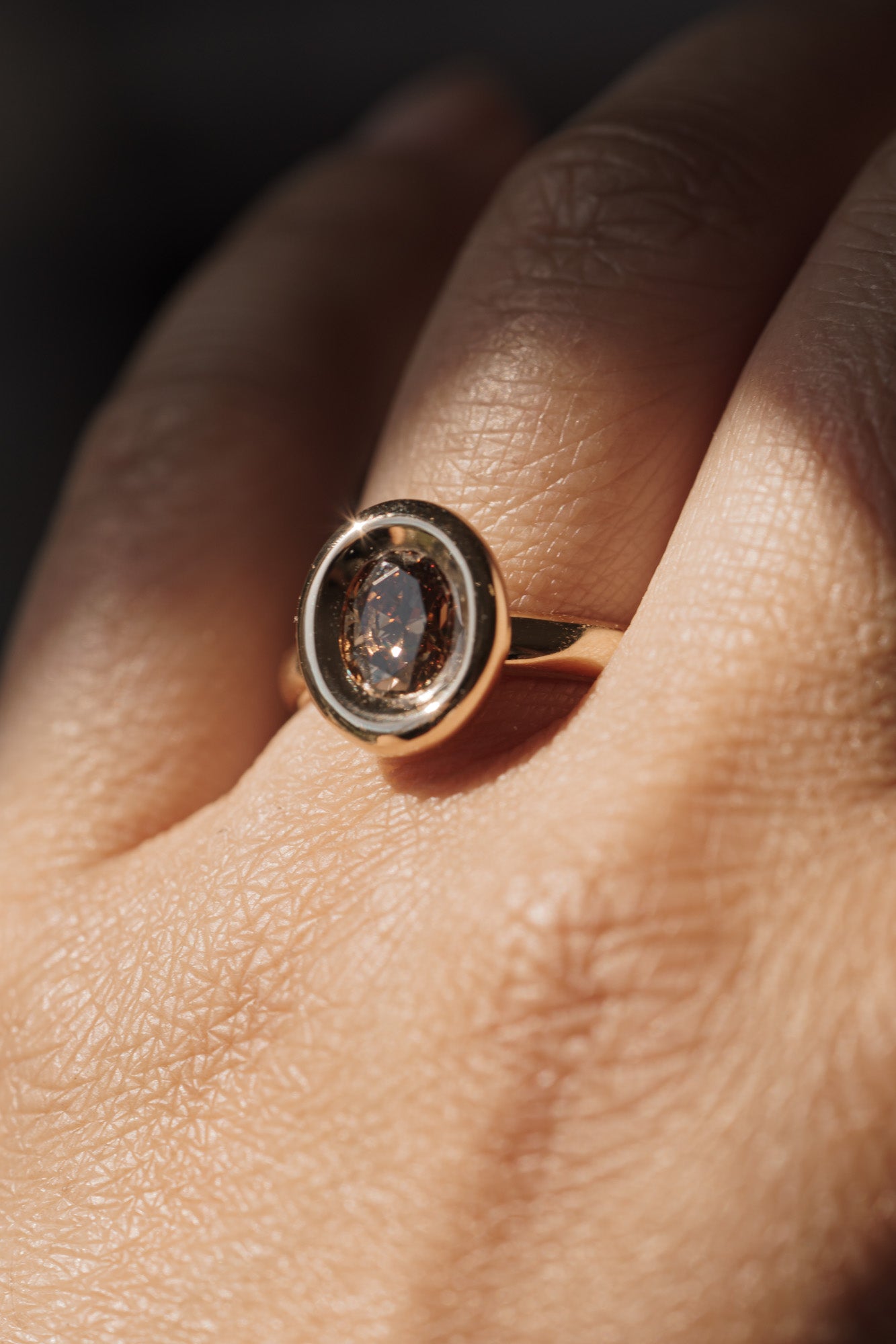 Foe & Dear - Pele Ring - 1.07ct Champagne Oval Brilliant Diamond