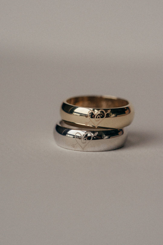 Flora Pinky Ring *made-to-order  