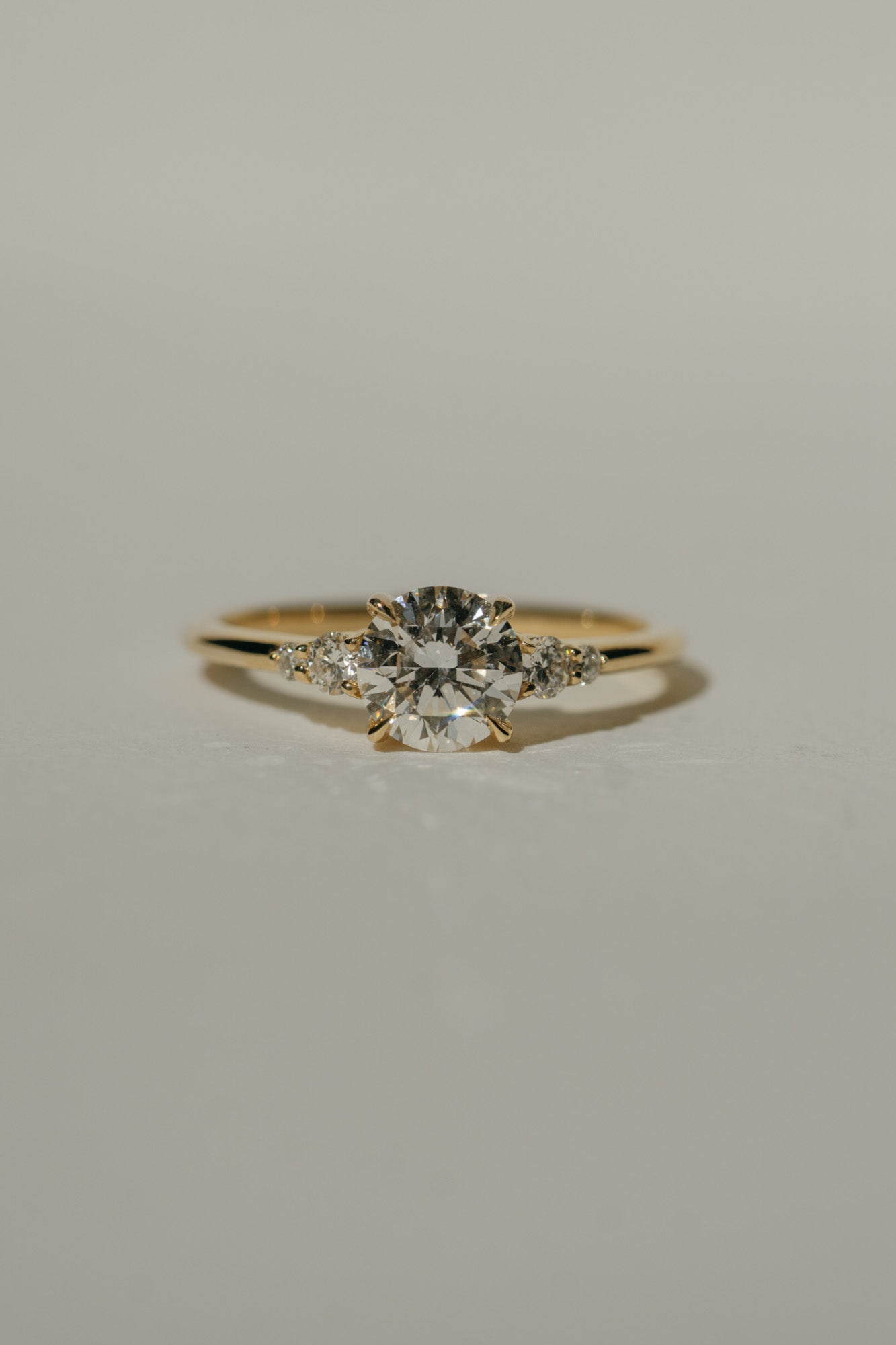 *new* Selene Ring - 1.04ct White Round Brilliant Cut Lab Diamond *ready-to-ship