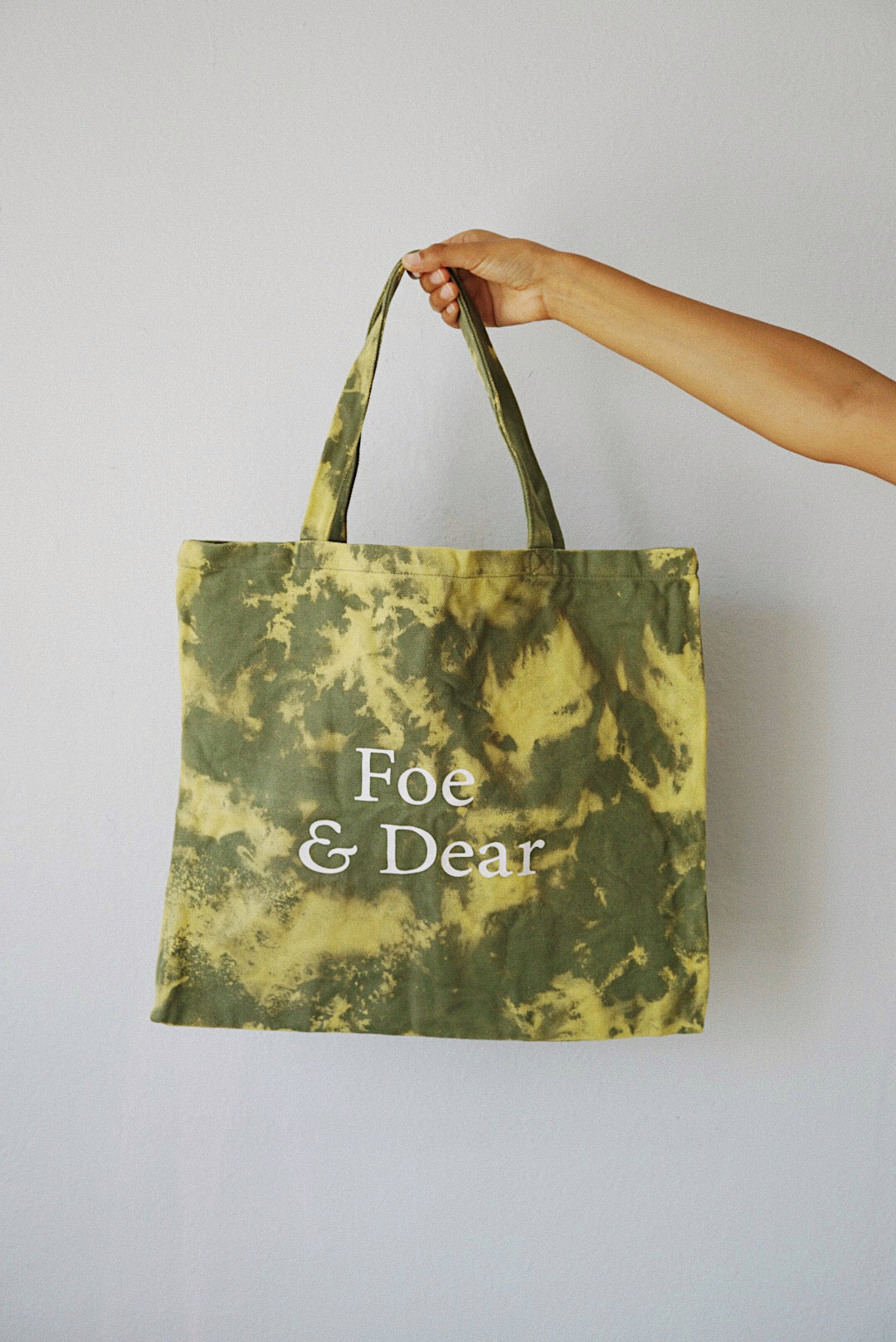 XL Tie Dye Logo Tote - Foe & Dear
